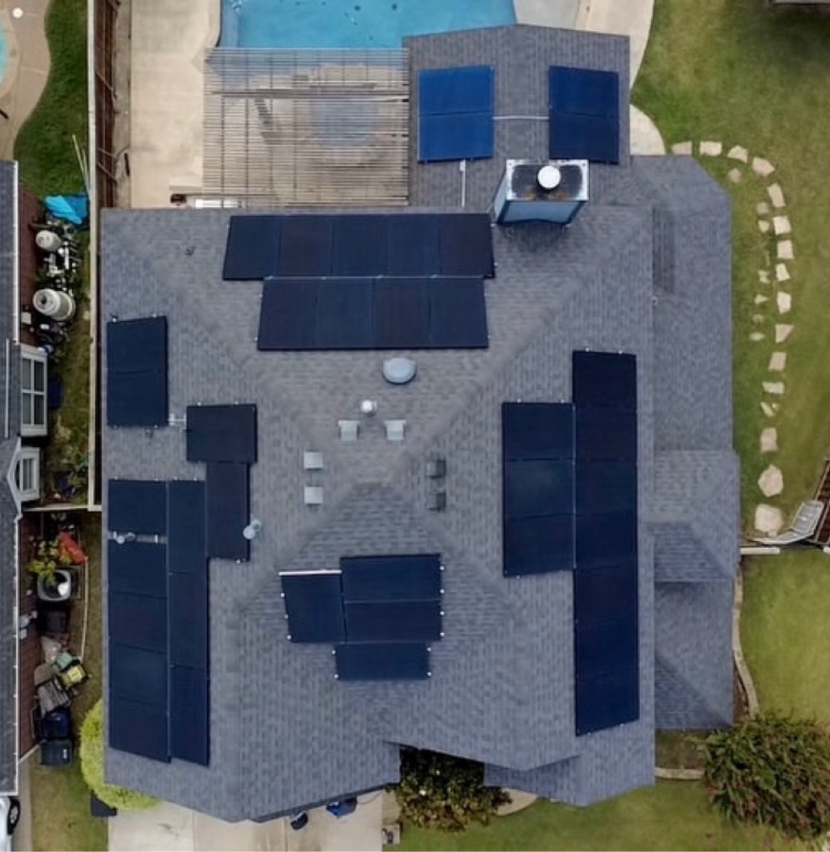 Beautiful Mission panels with SolarEdge inverter — Arlington, TX