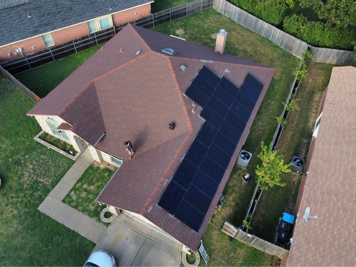 Sleek Hyundai panels with Tesla inverter