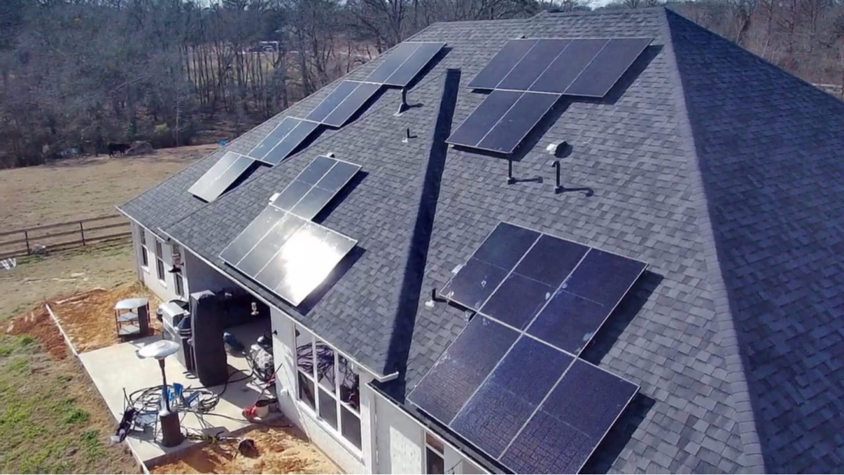 Stunning Qcell panels with SolarEdge inverter — Flower Mound, TX